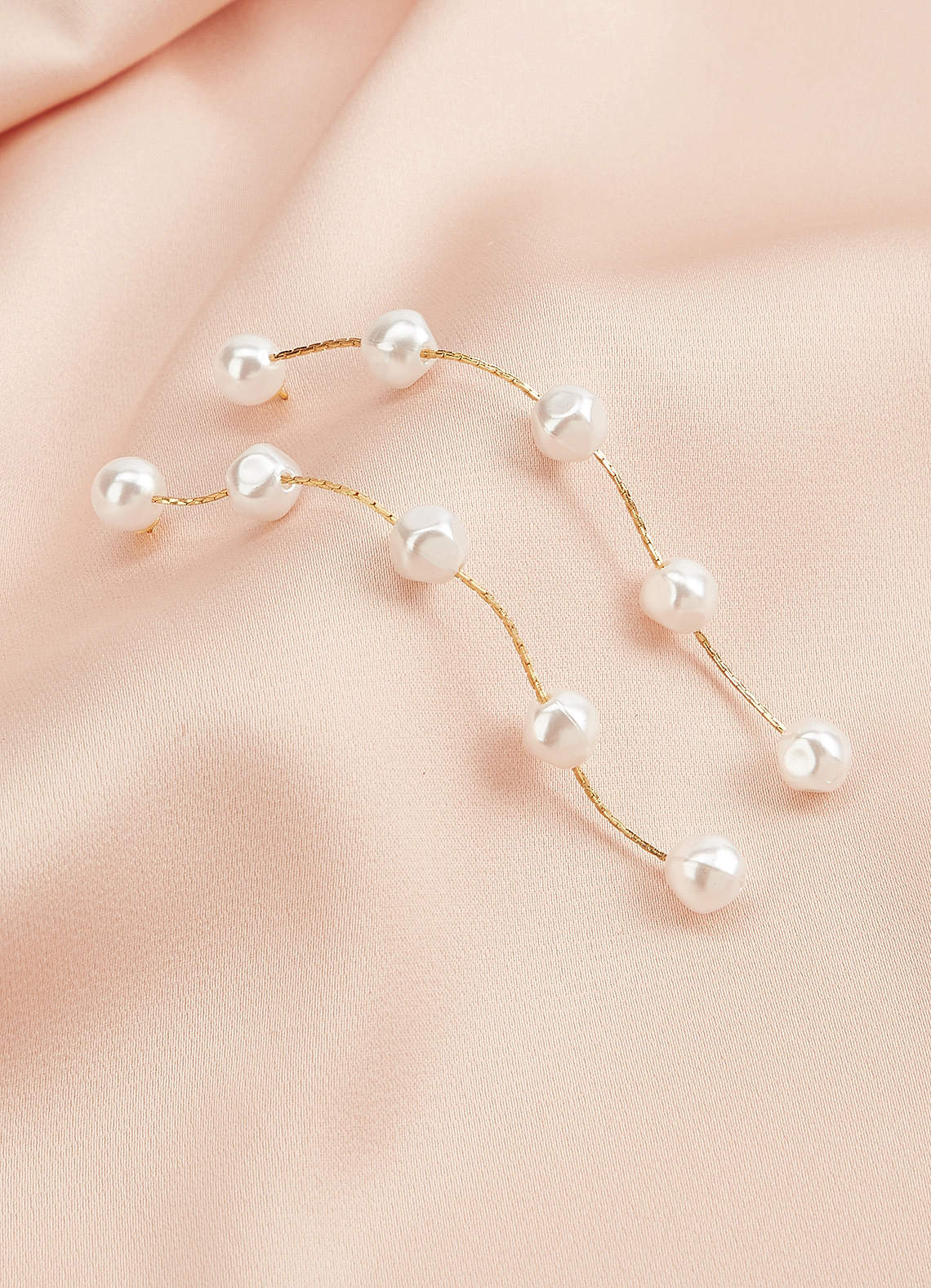 front Vintage Pearl Tassel Earrings