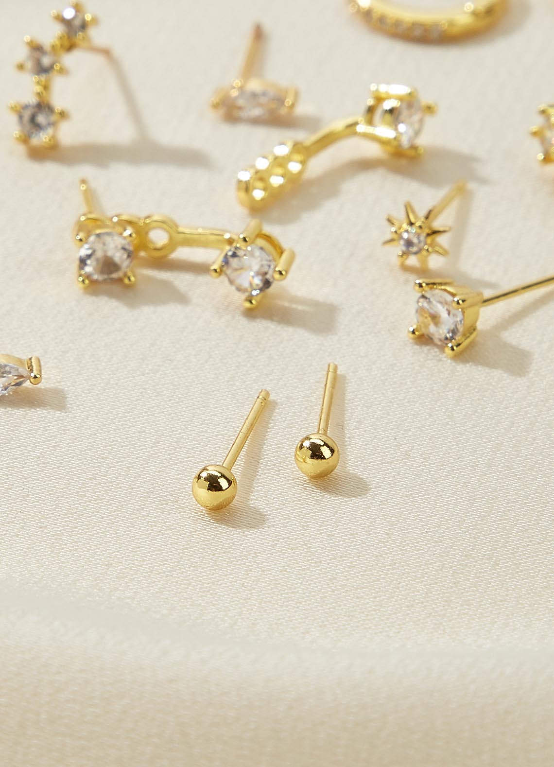 front Dainty Stud Earring Sets