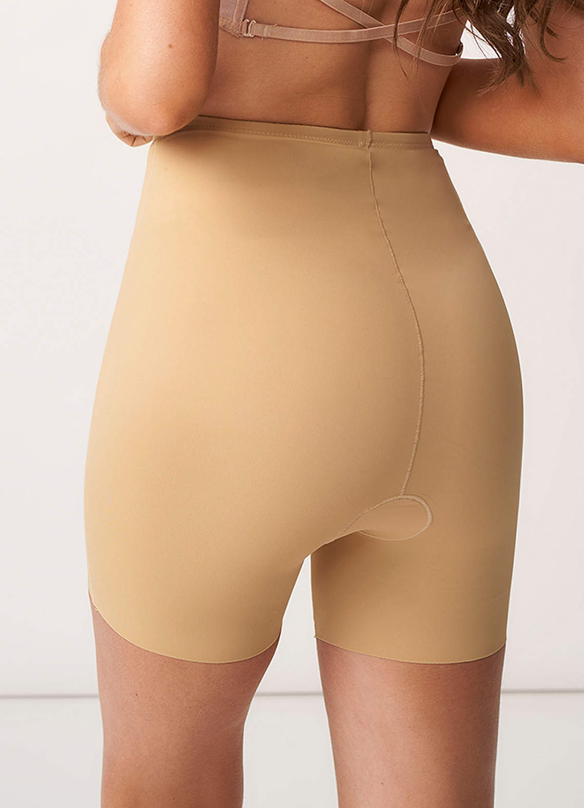 front High Waisted Seamless Mid Thigh Shorts