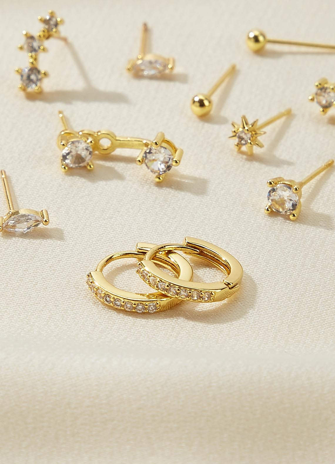 front Dainty Stud Earring Sets