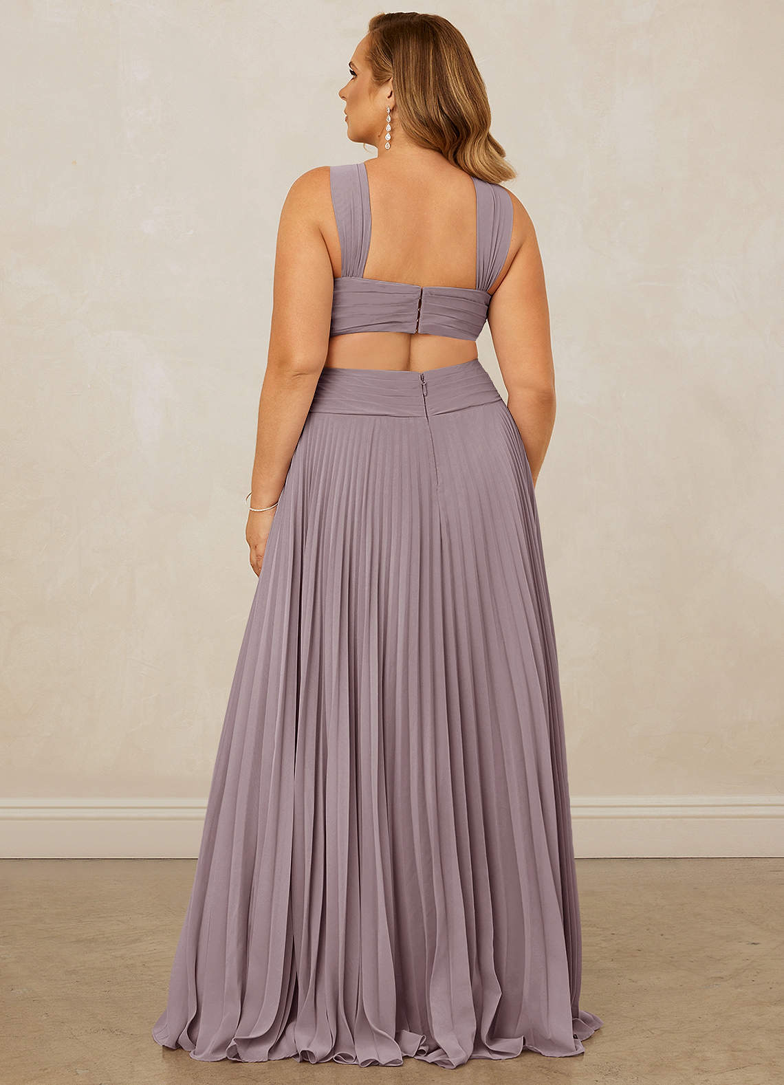 Christian Siriano Bridal for Azazie 1009 Bridesmaid Dresses Pleated Halter Chiffon A-Line Dress image14