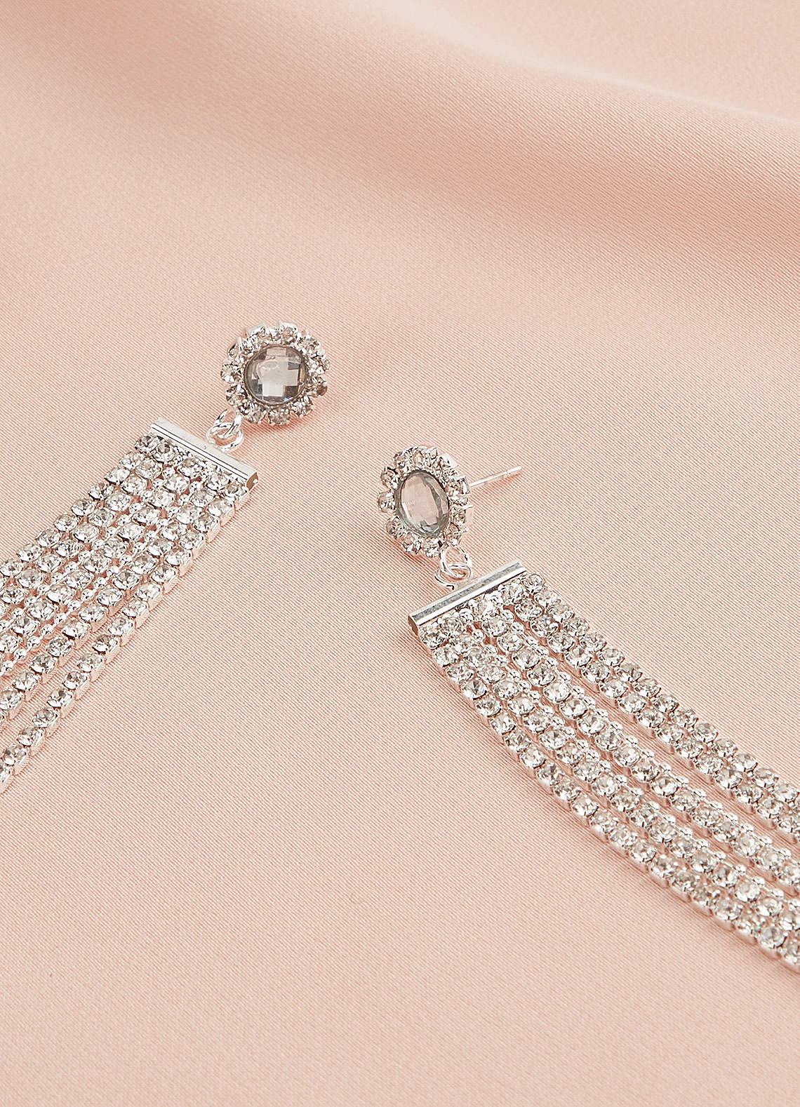 front Fashionable Rhinestone Tassel Earrings