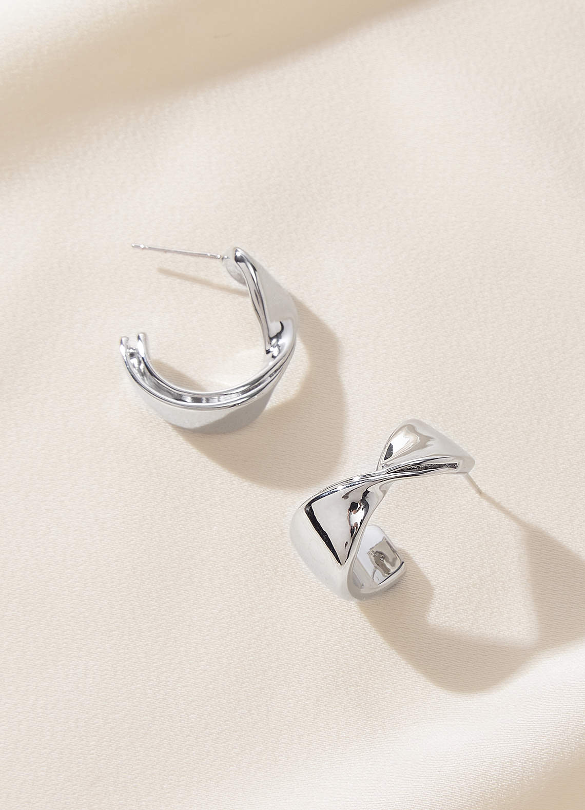 front Thick Twist Metal Hoop Earrings