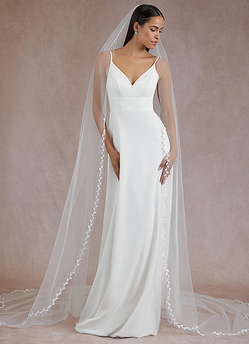 front Yezmine Leaves Cathedral Veil